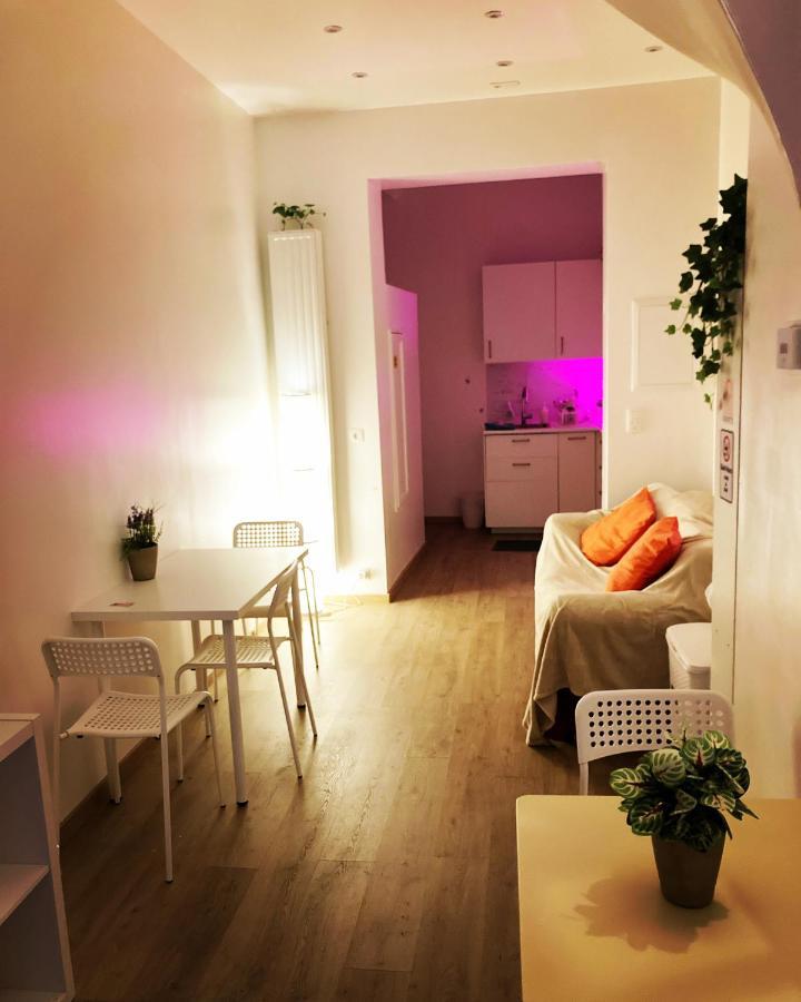 Benny'S Rooms Brussels City Centre Exterior foto