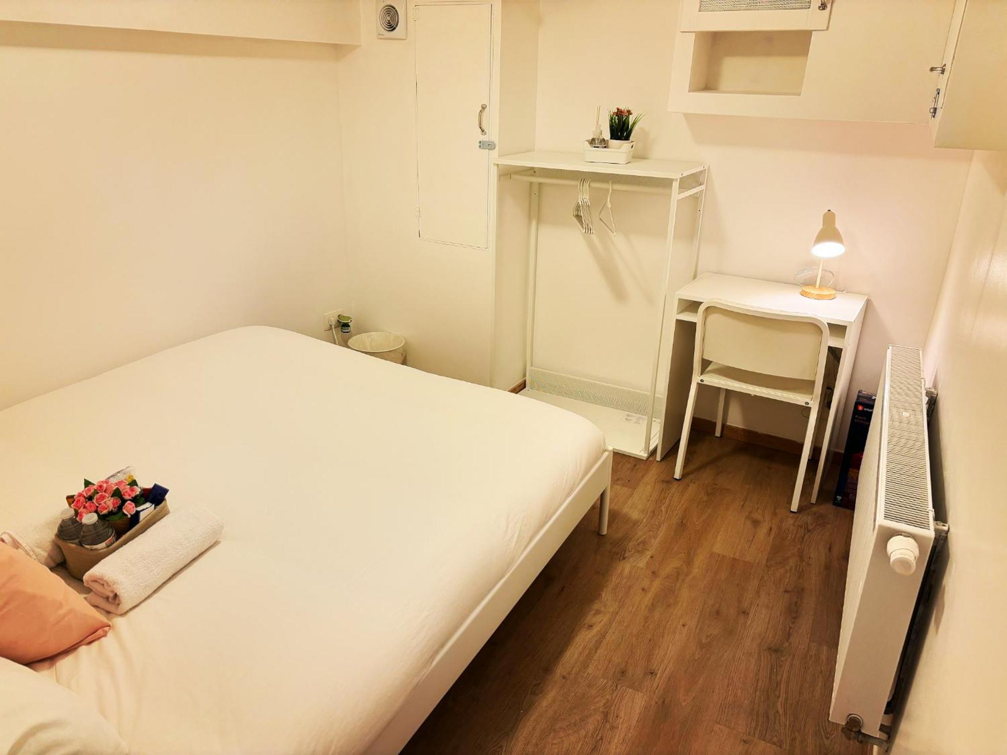 Benny'S Rooms Brussels City Centre Exterior foto