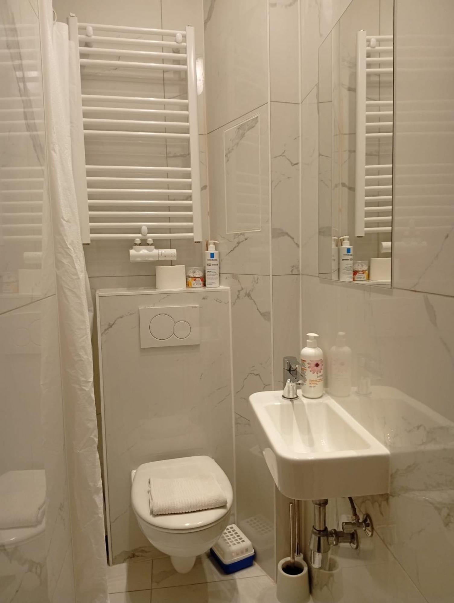 Benny'S Rooms Brussels City Centre Exterior foto